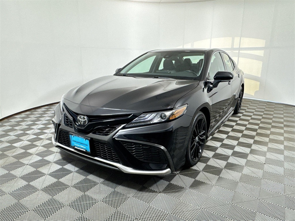 2023 Toyota Camry XSE's photo