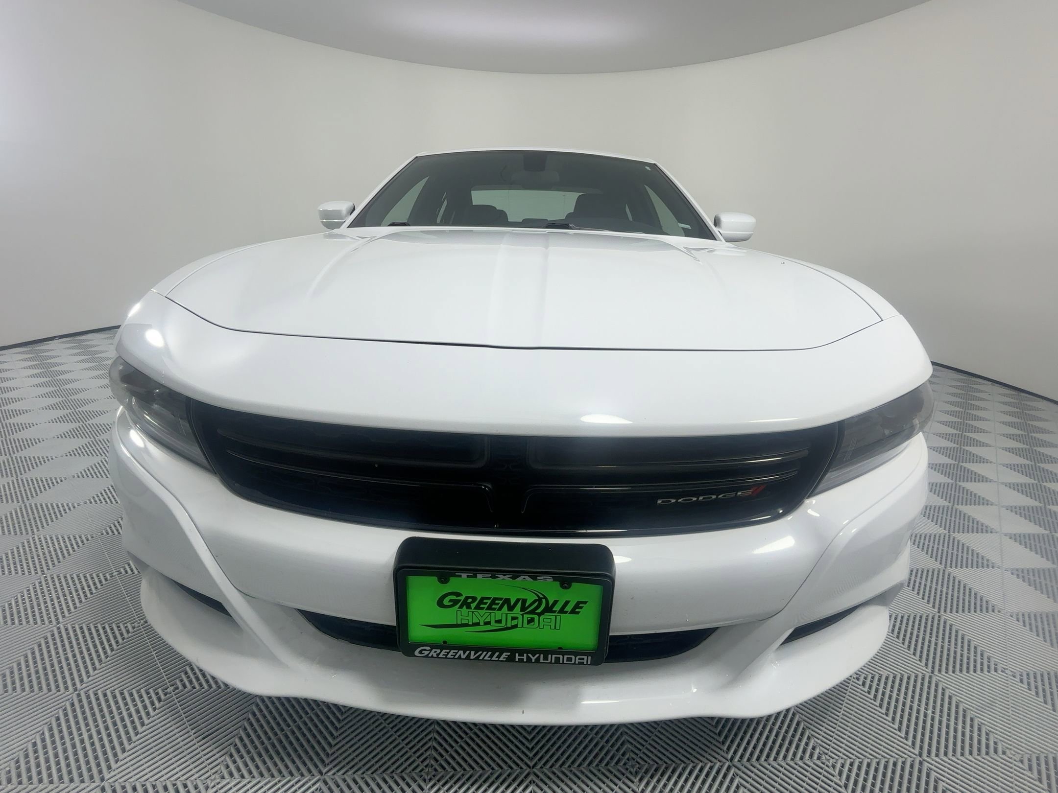 2022 Dodge Charger SXT photo 5