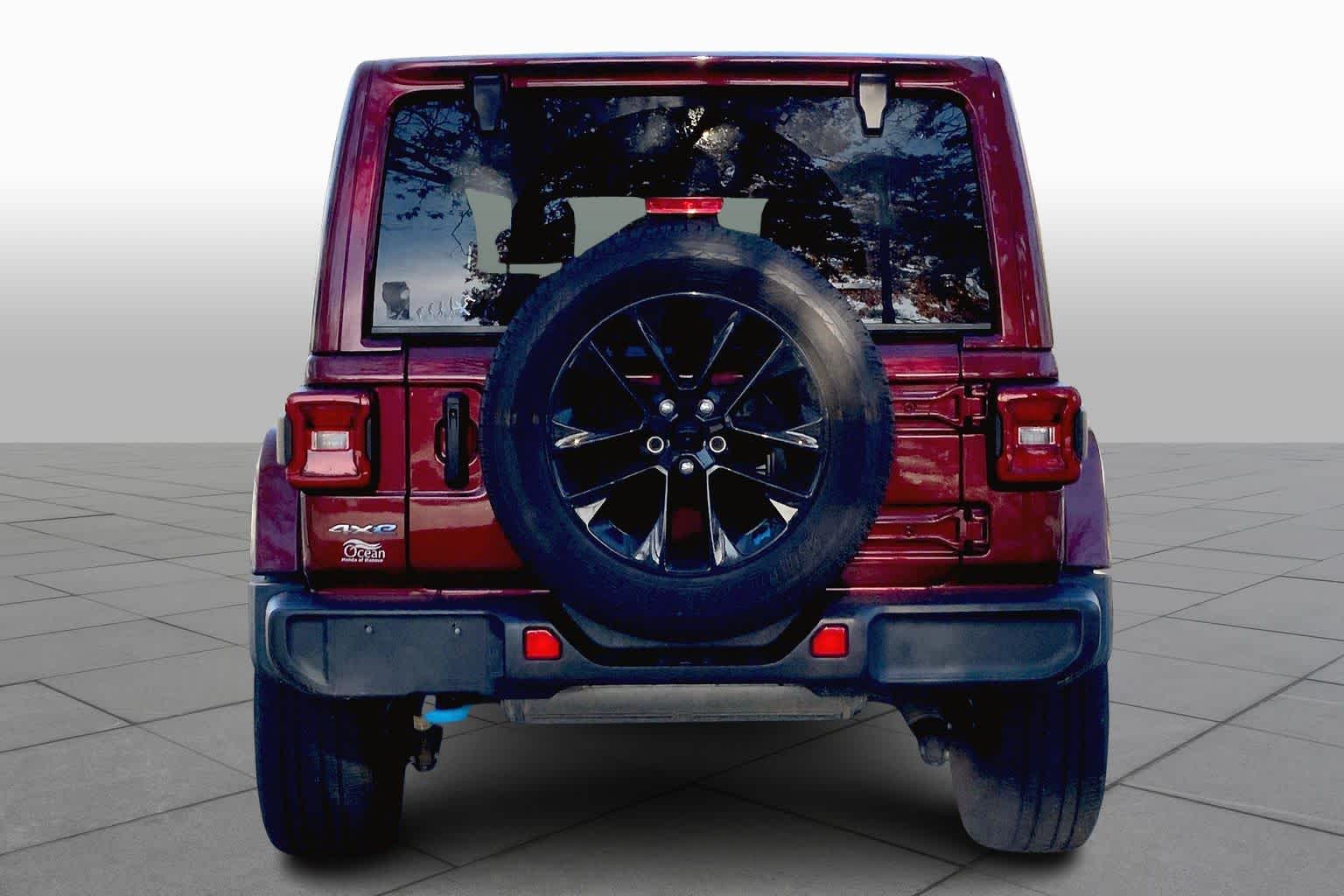 2022 Jeep Wrangler 4xe Unlimited Sahara photo 3