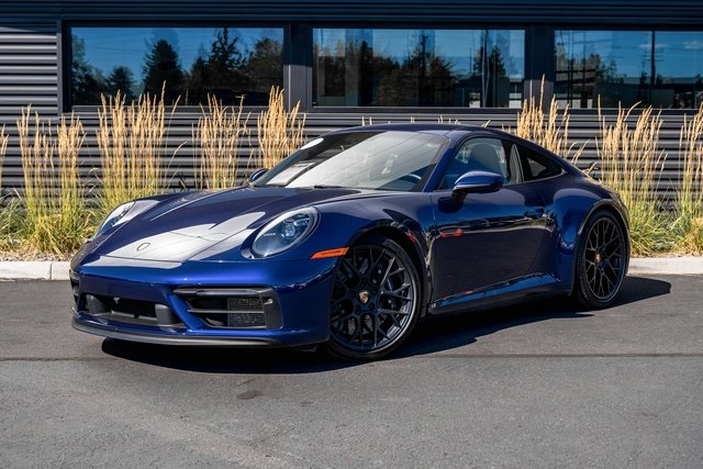 2024 Porsche 911 GTS's photo