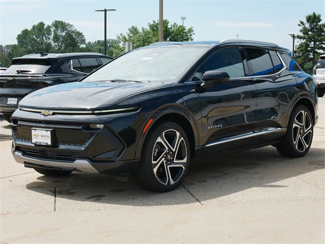 2025 Chevrolet Equinox EV 1LT photo 3