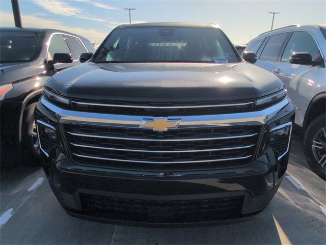 2026 Chevrolet Traverse photo 3