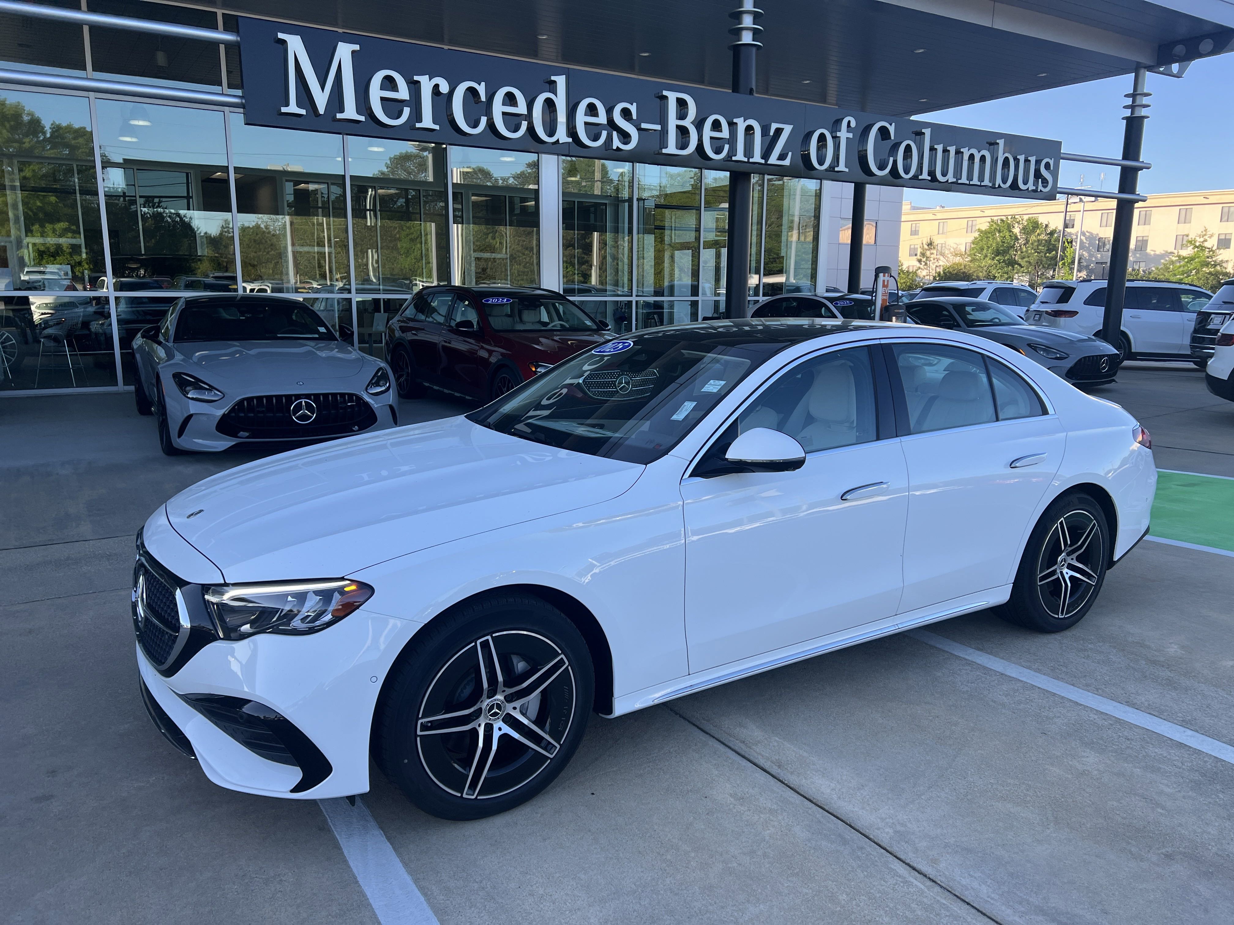 2025 Mercedes Benz E photo 2
