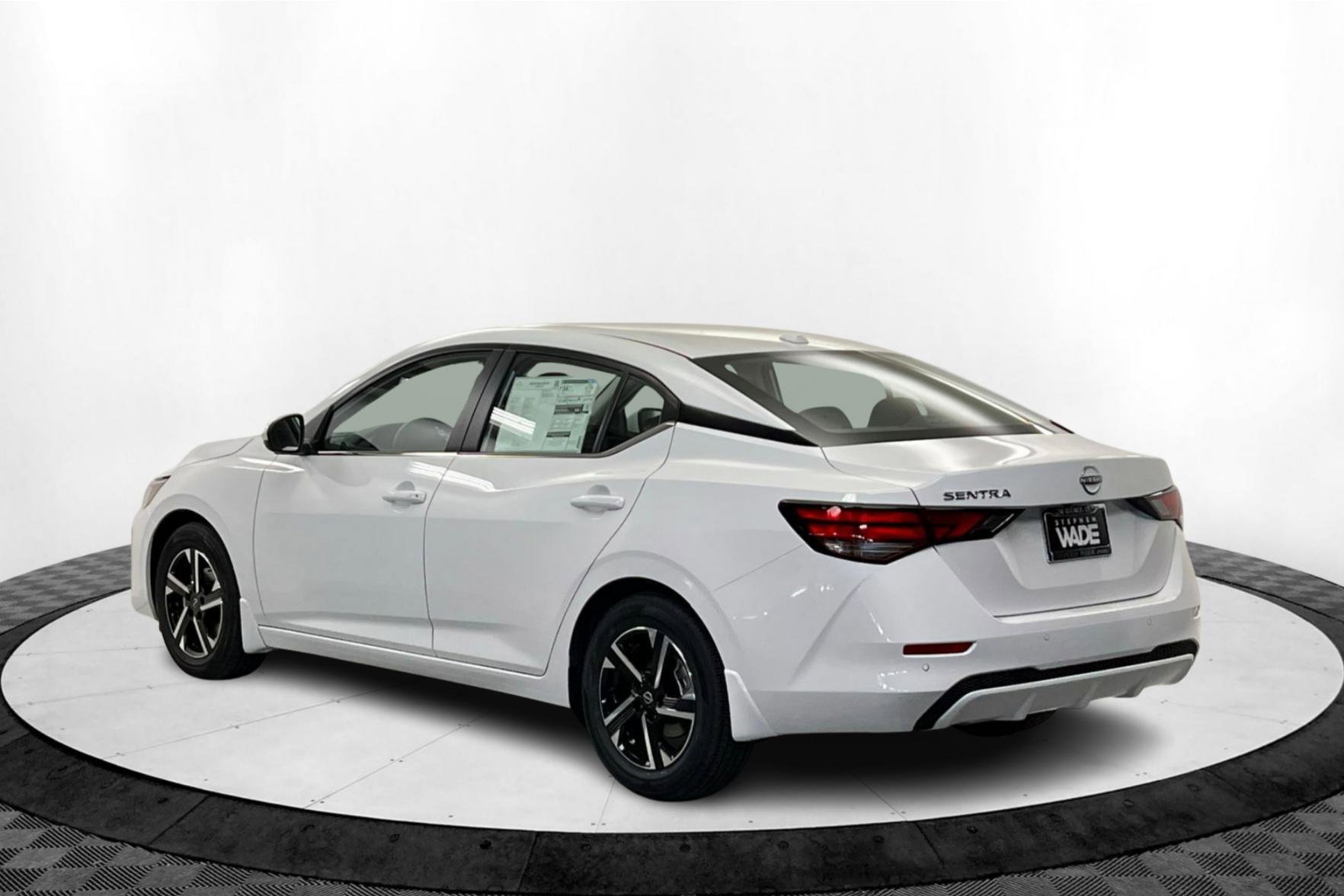 2025 Nissan Sentra SV photo 3