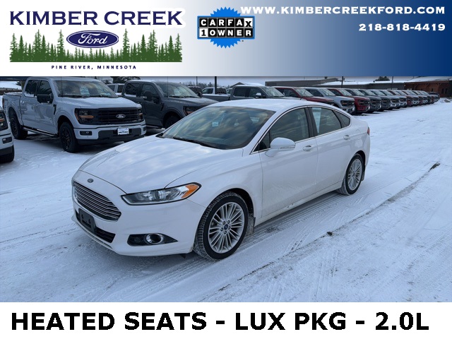 2016 Ford Fusion SE's photo