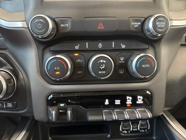 2020 Ram 1500 Big Horn Lone Star photo 16