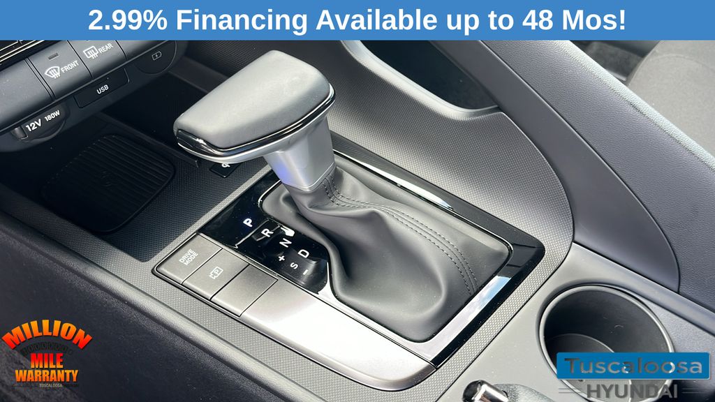 2025 Hyundai Elantra SEL Sport photo 19