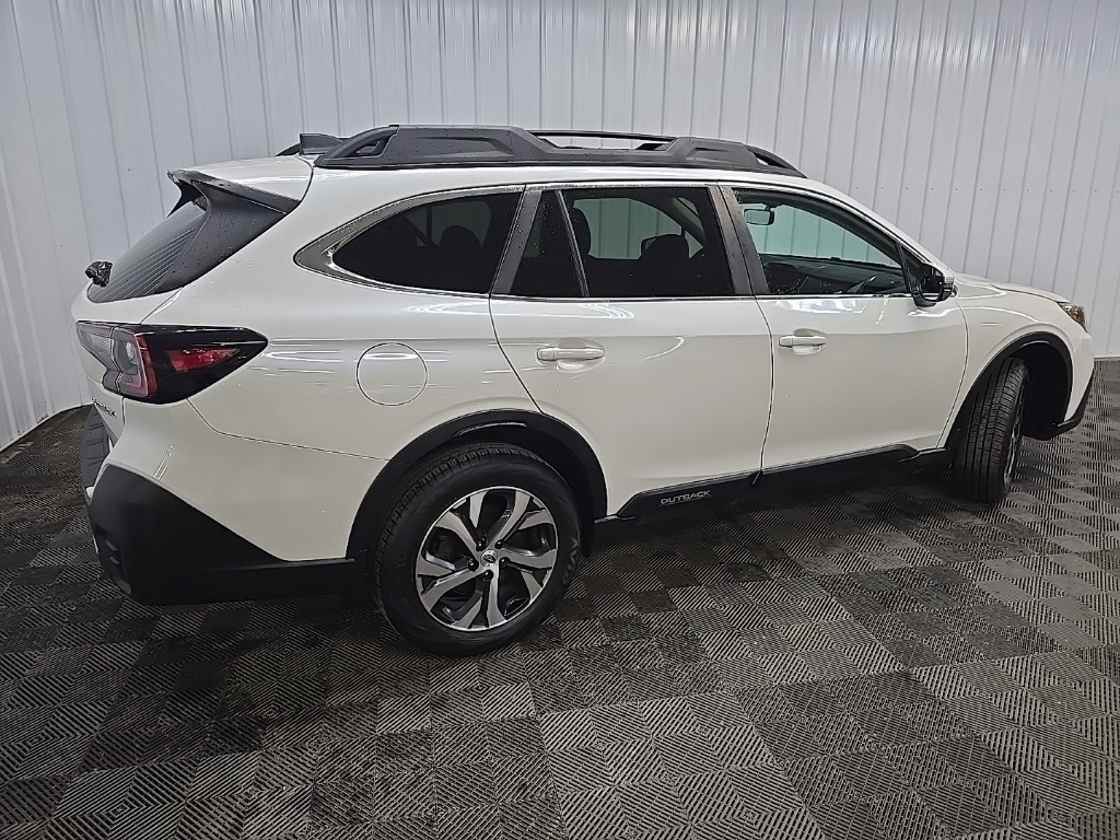 2020 Subaru Outback Limited photo 3