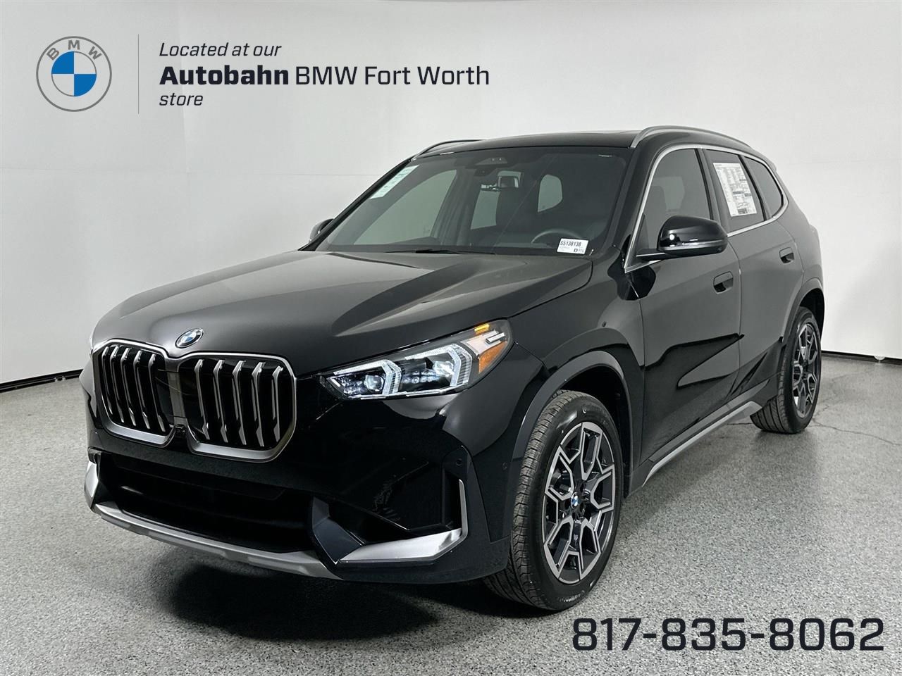 2025 BMW X1 28i's photo