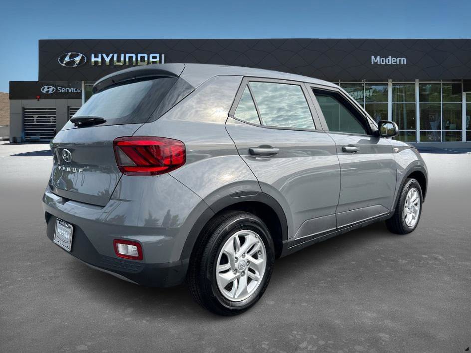 2023 Hyundai Venue SE photo 4