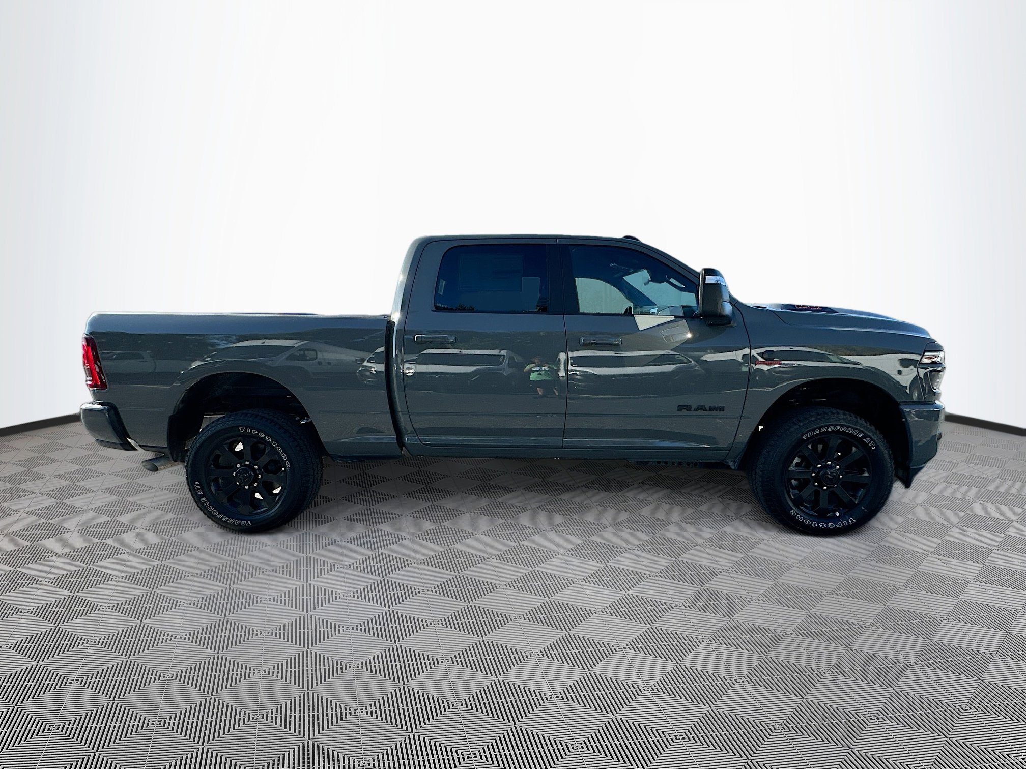 2026 Ram 2500 Laramie photo 2