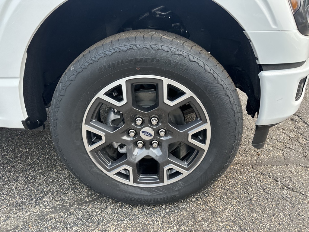 2025 Ford F-150 STX photo 26