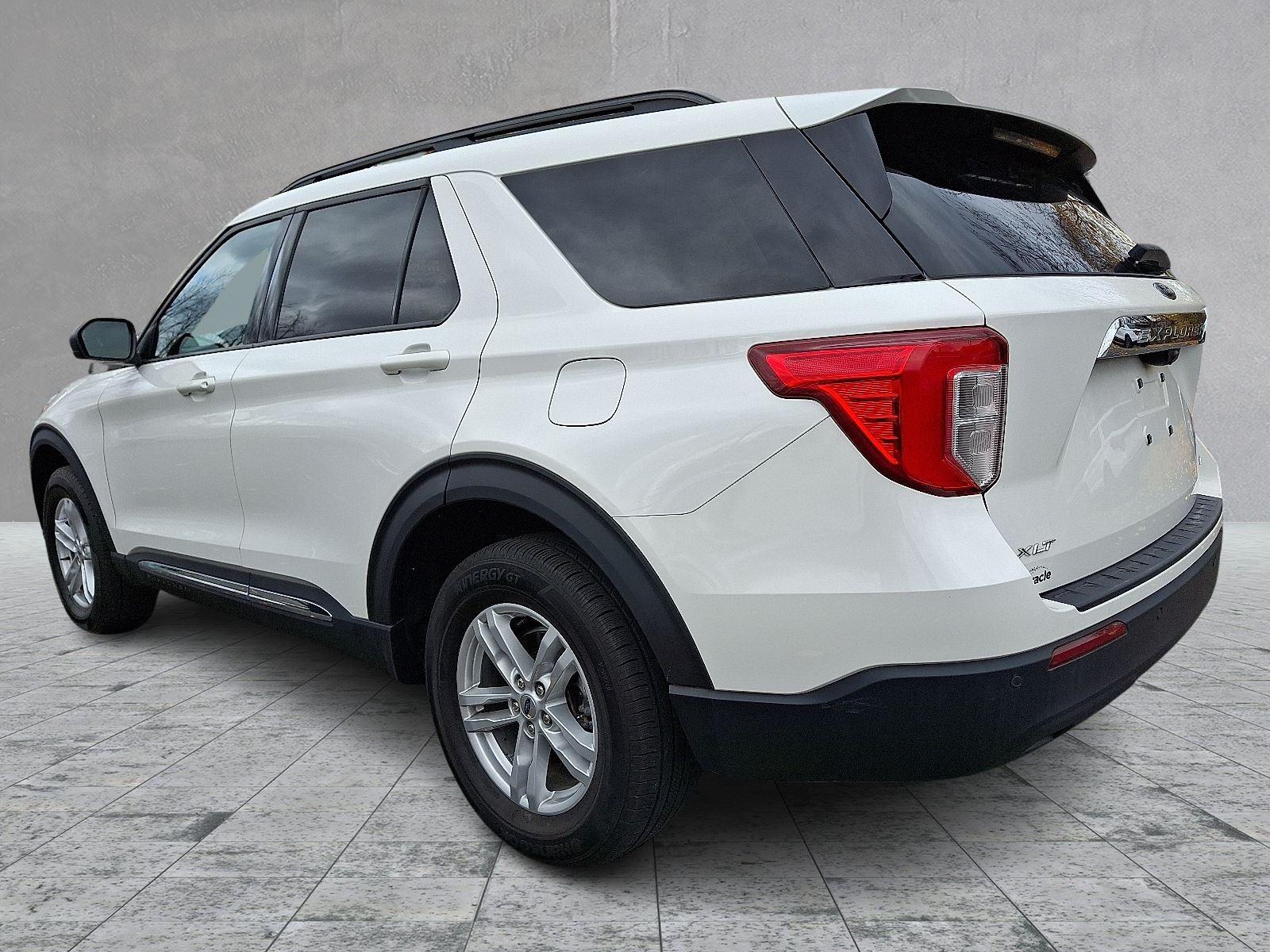 2022 Ford Explorer XLT photo 4