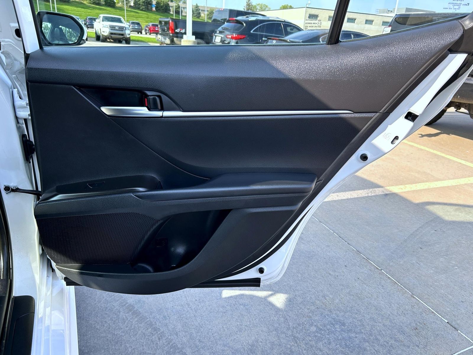 2024 Toyota Camry SE photo 16