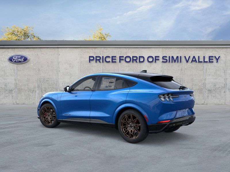 2025 Ford Mustang Mach-E GT photo 4