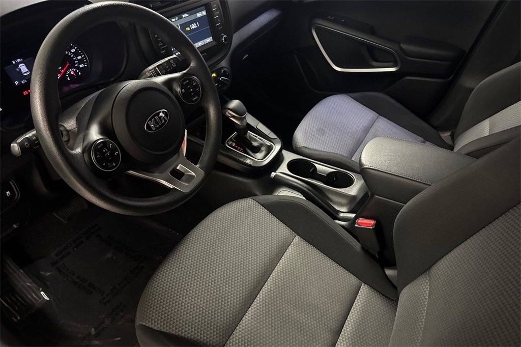 2020 Kia Soul LX photo 10