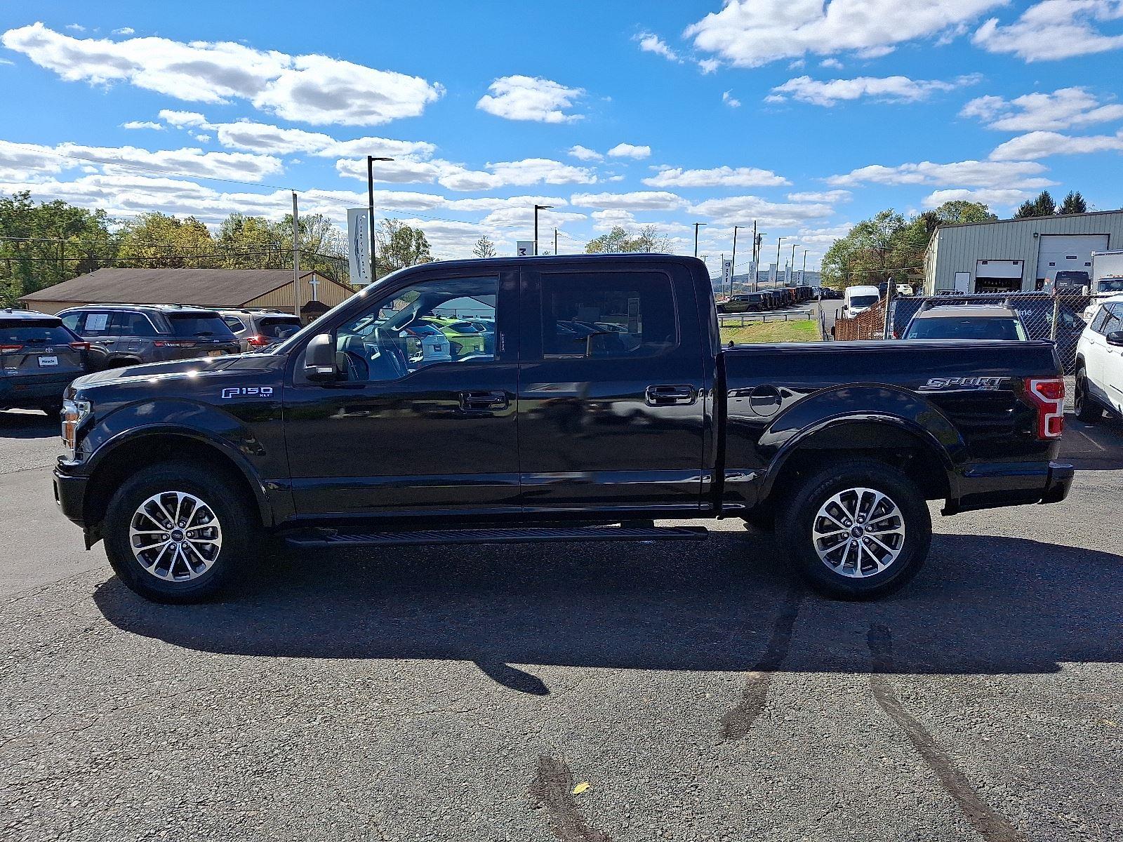 2019 Ford F-150 XLT photo 4