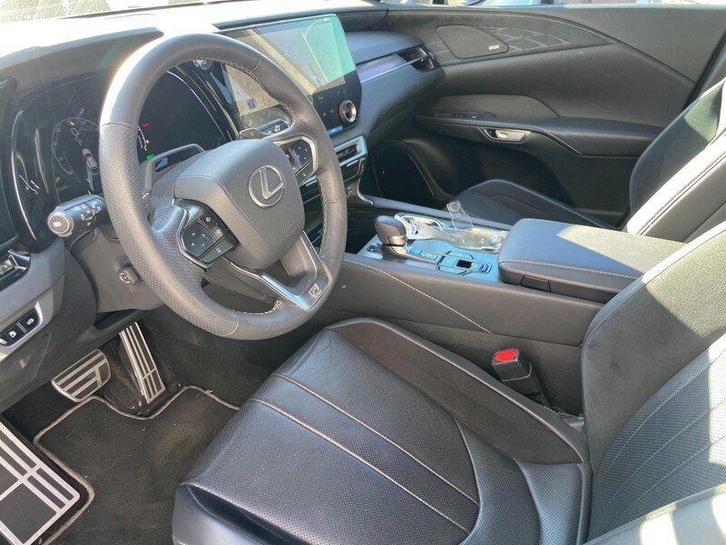 2024 Lexus RX 500h F SPORT Performance AWD photo 4