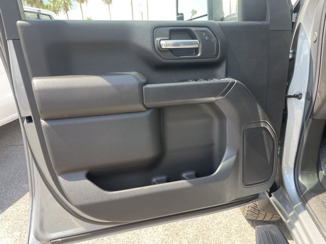 2025 Chevrolet Silverado 2500HD photo 11