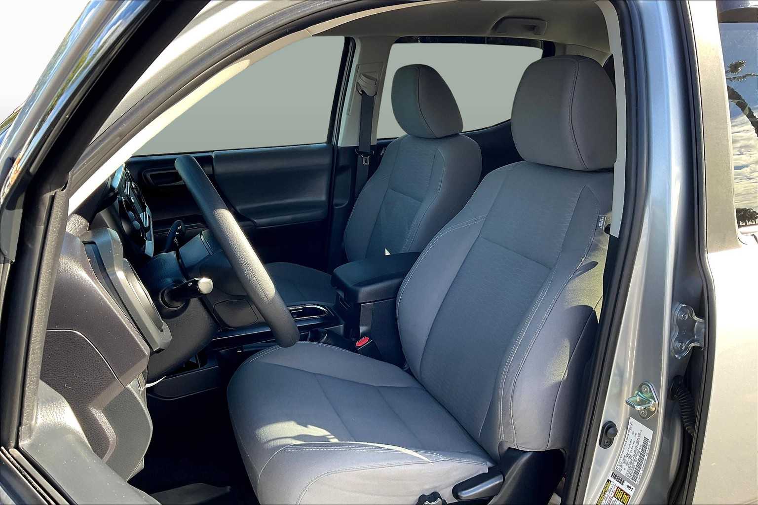 2019 Toyota Tacoma SR 4x4 Double Cab V6 photo 7