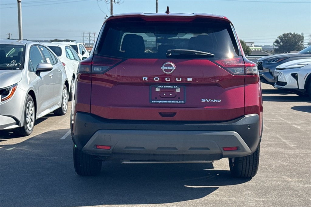 2023 Nissan Rogue SV photo 5
