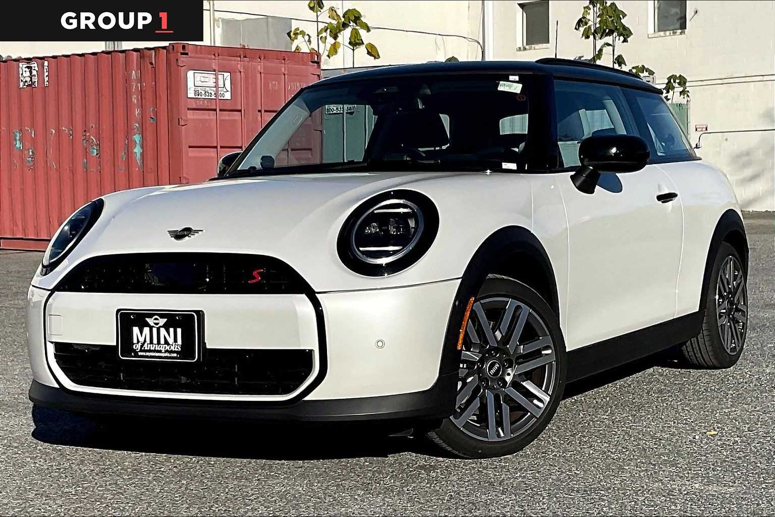 2025 MINI Countryman S's photo