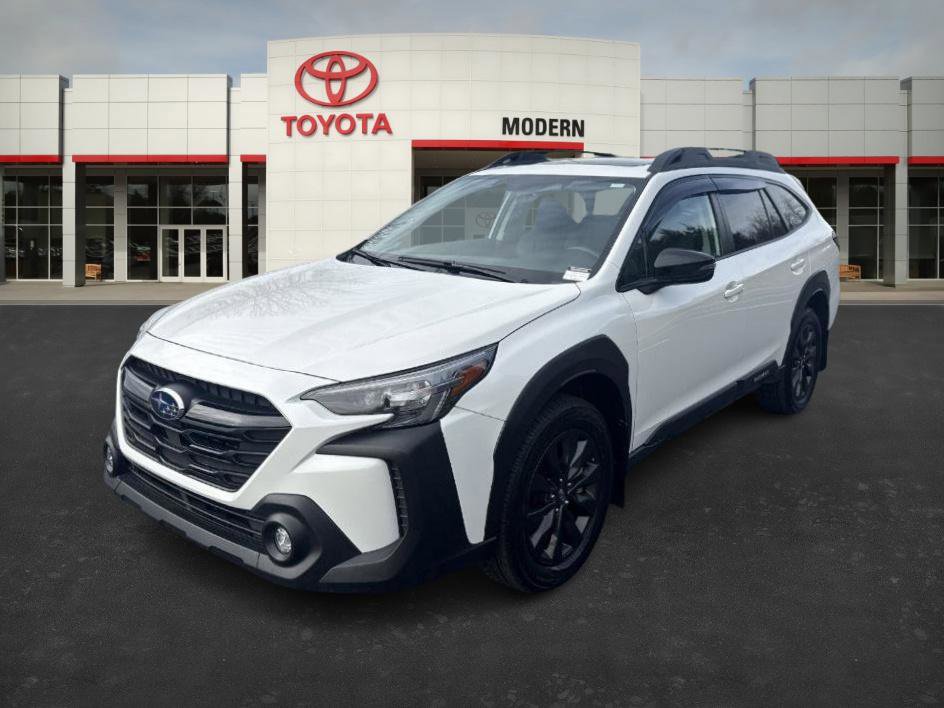 2025 Subaru Outback Onyx Edition's photo