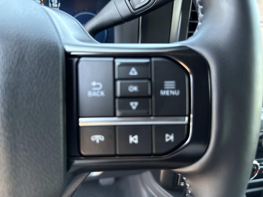 2026 Ford F-250 photo 18