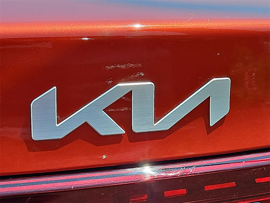 2023 Kia Forte LXS photo 22