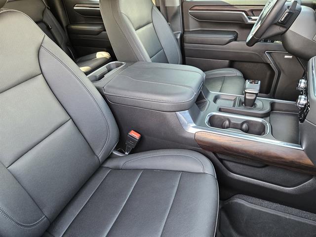 2023 Gmc Sierra 1500 SLT photo 9