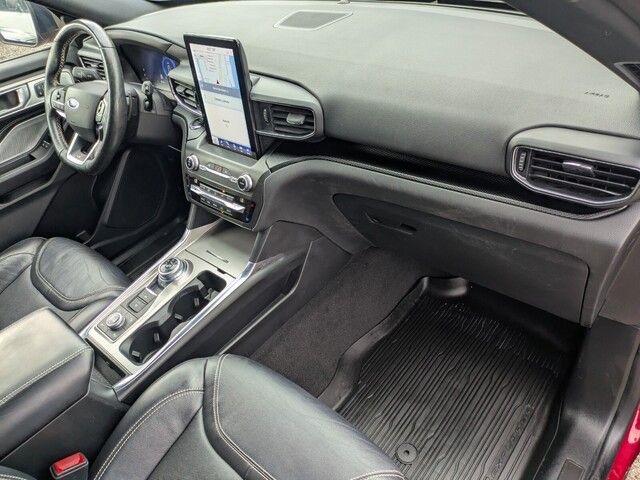2020 Ford Explorer ST photo 32