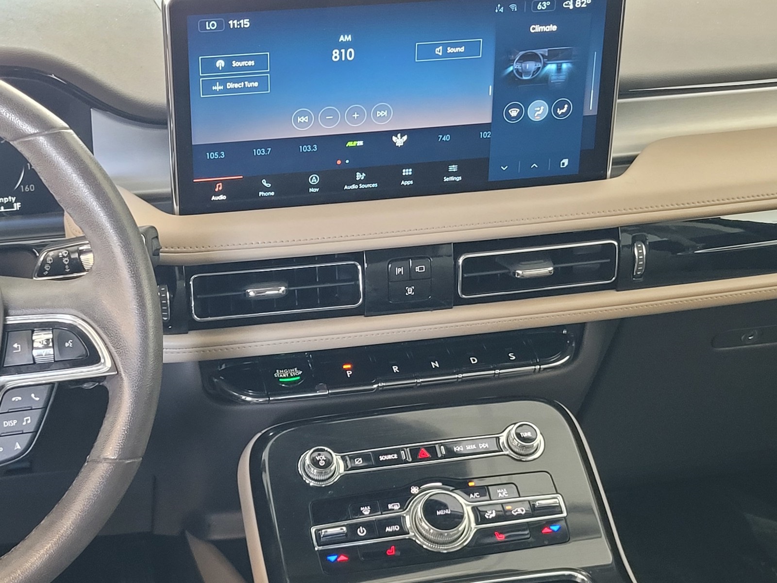 2022 Lincoln Nautilus Standard photo 15