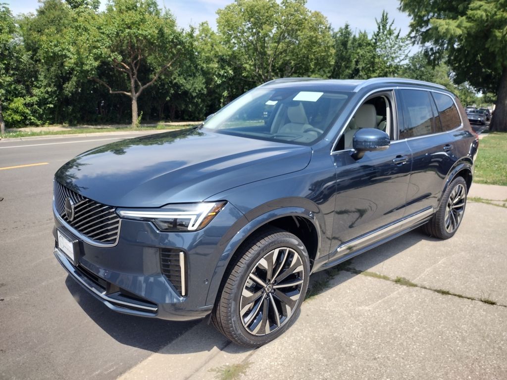 2026 VOLVO XC90 - Image 5