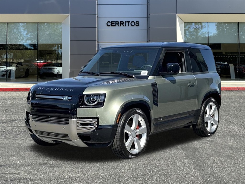 Used 2023 Green Land Rover X image 1