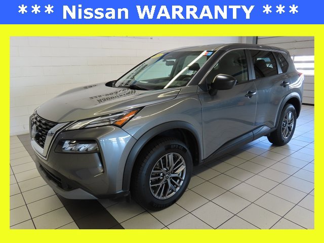 2023 Nissan Rogue S's photo