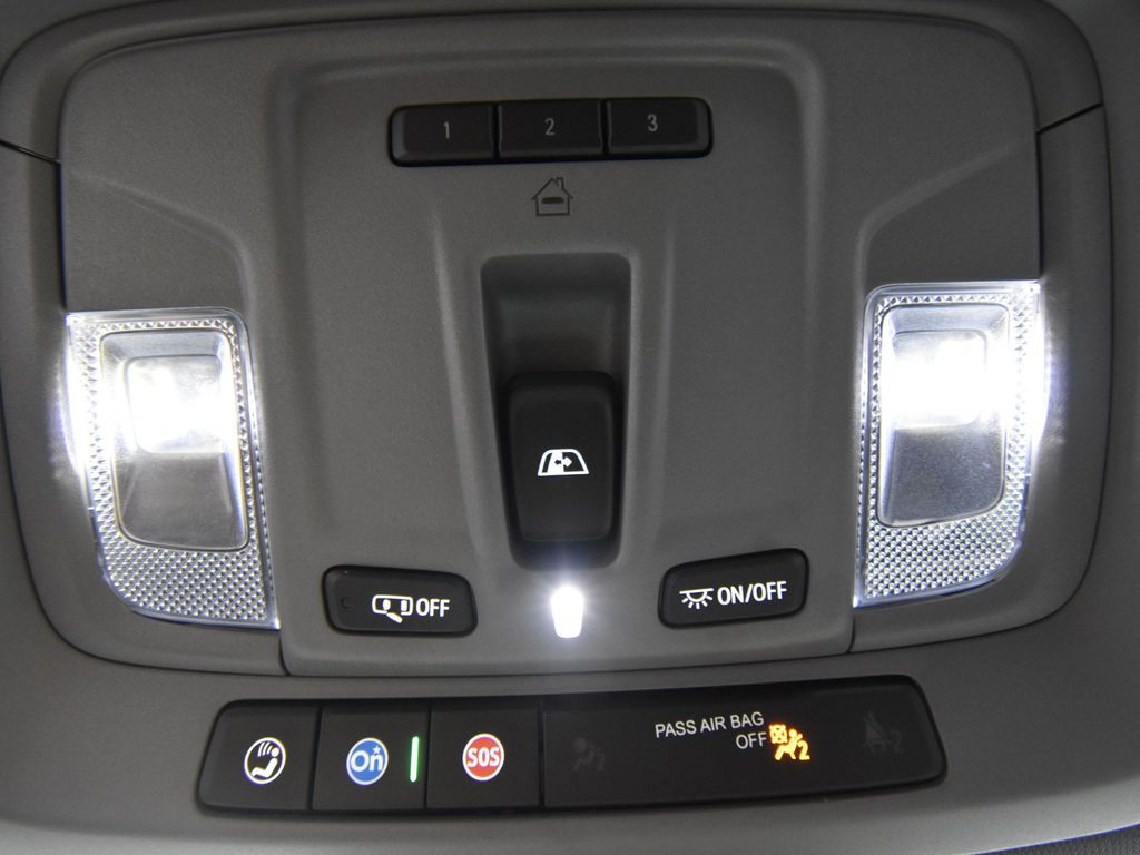 2025 Chevrolet Silverado 1500 RST photo 27