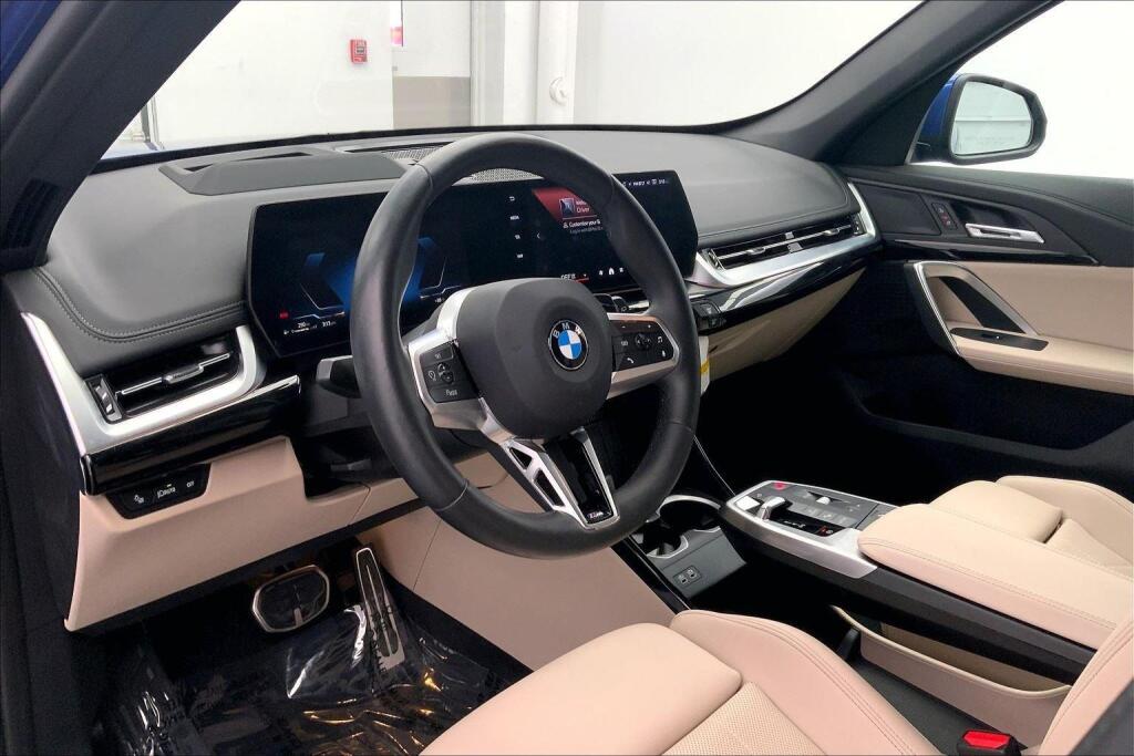 2025 Bmw X1 XDrive28i photo 3