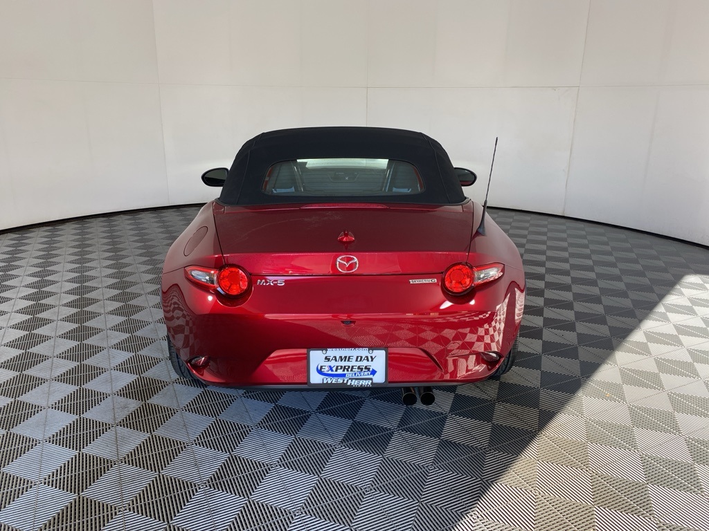 2022 Mazda MX-5 Miata Miata Grand Touring photo 21