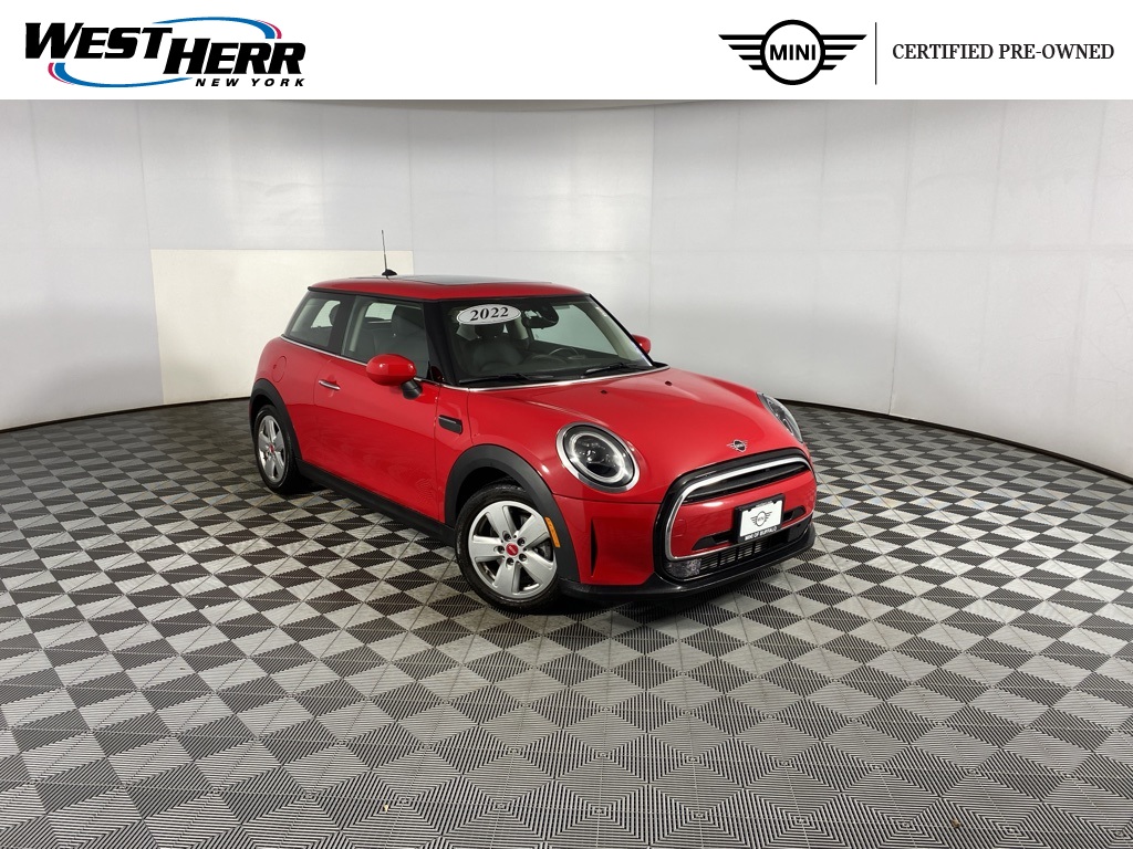 2022 MINI Hardtop 2 Door's photo