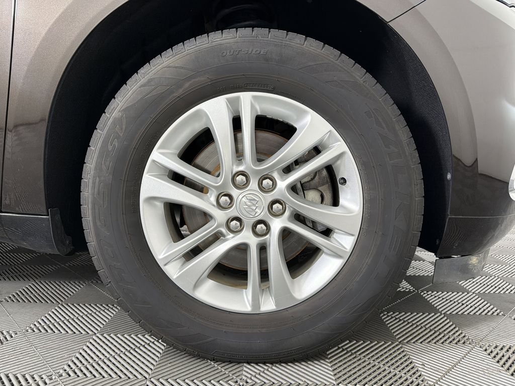 2018 Buick Enclave Essence photo 10