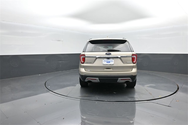 2017 Ford Explorer Limited photo 4
