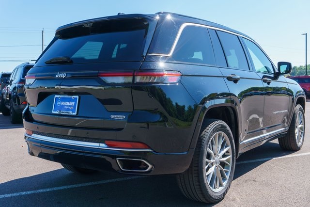 2024 Jeep Grand Cherokee Summit 4xe photo 2