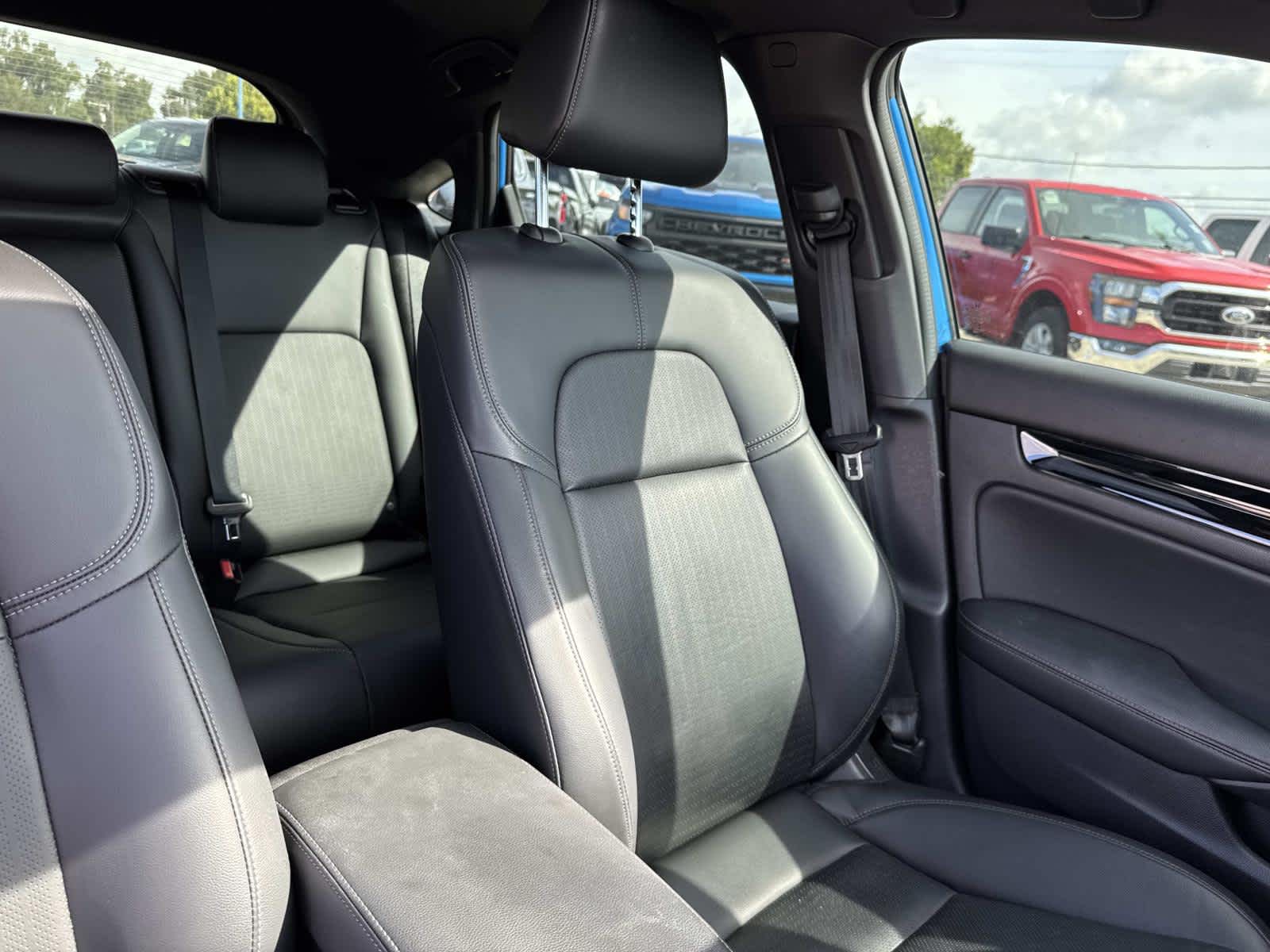 2022 Honda Civic Hatchback Sport Touring photo 26