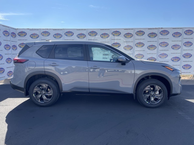 2026 Nissan Rogue SV's photo
