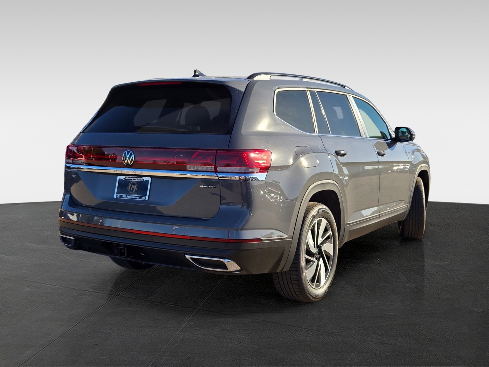 2026 Volkswagen Atlas SE Technology photo 4