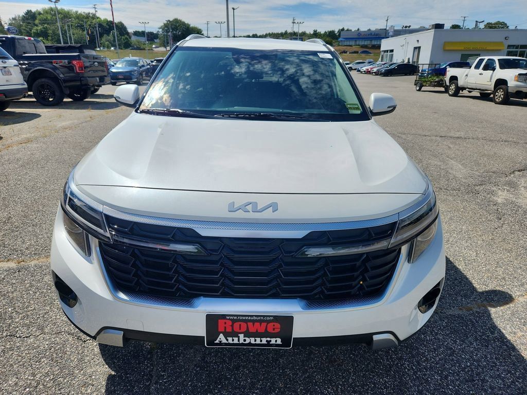 2026 Kia Seltos EX photo 2