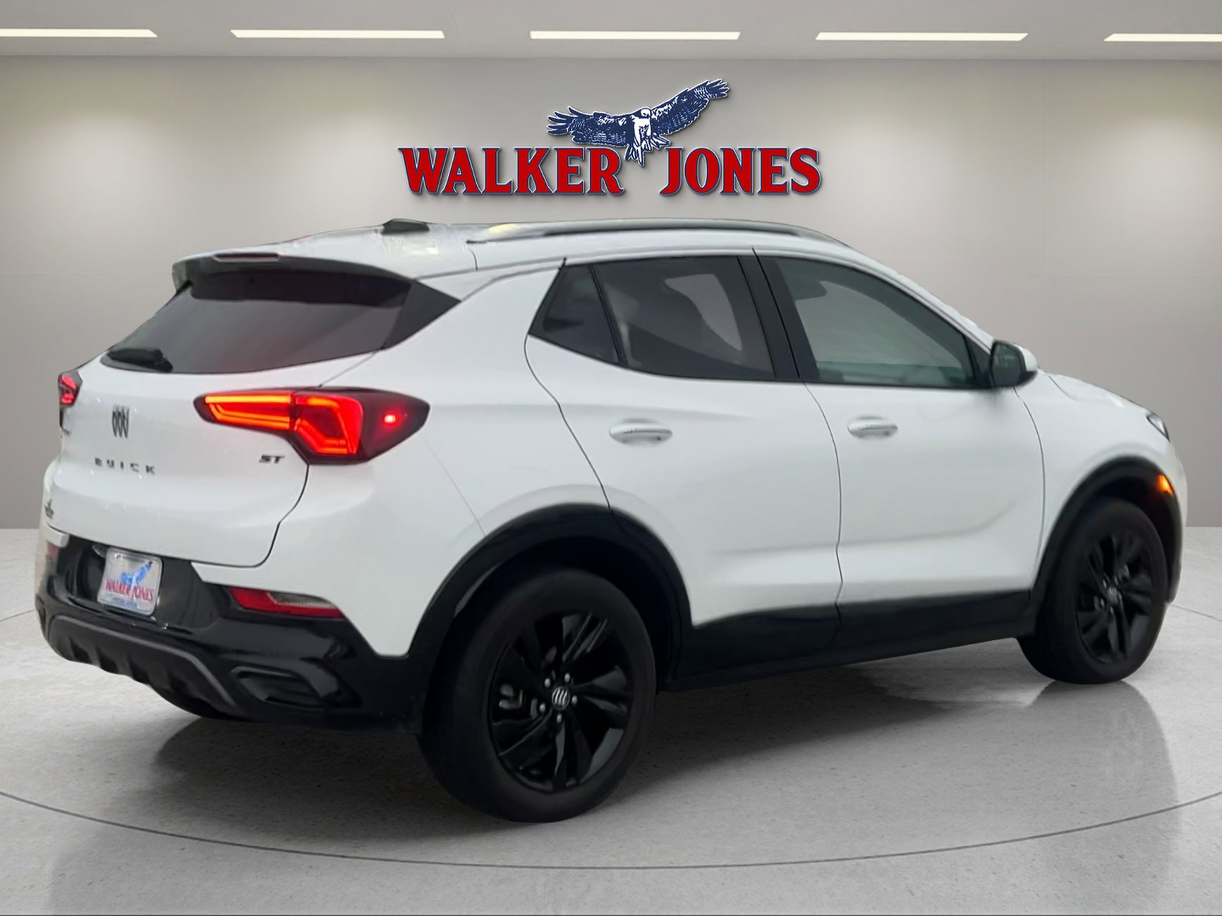 2024 Buick Encore GX Sport Touring photo 3