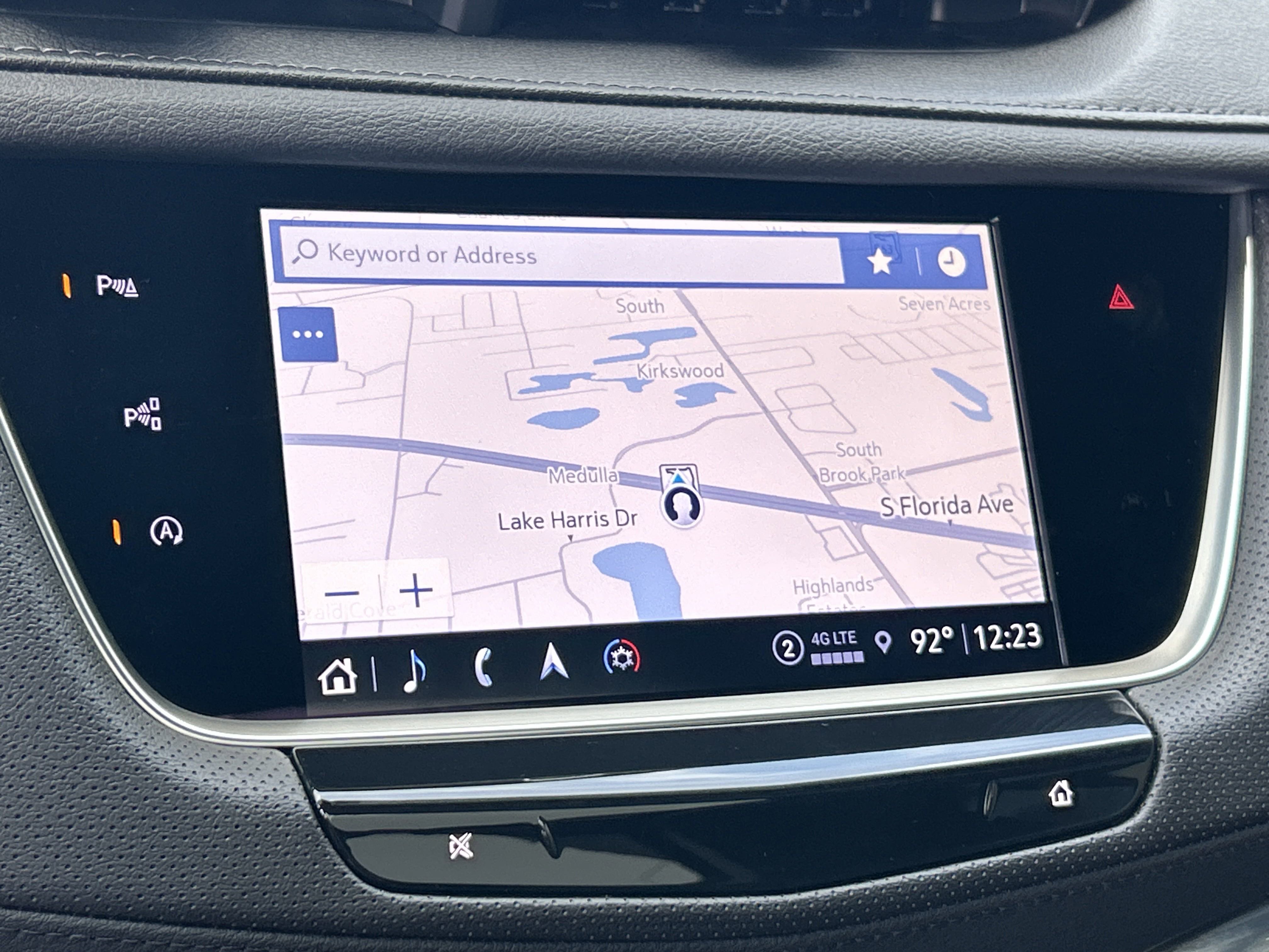 2025 Cadillac XT5 Sport photo 12