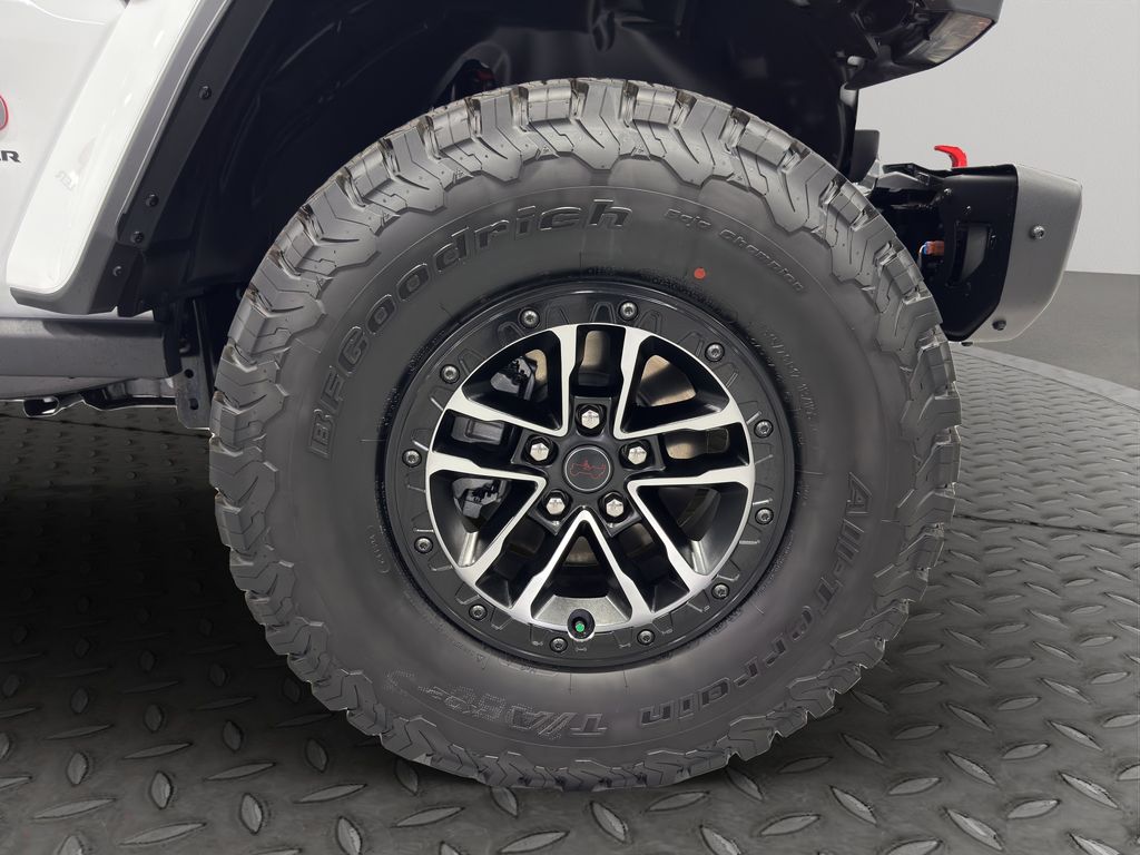 2025 Jeep Wrangler Rubicon X photo 6