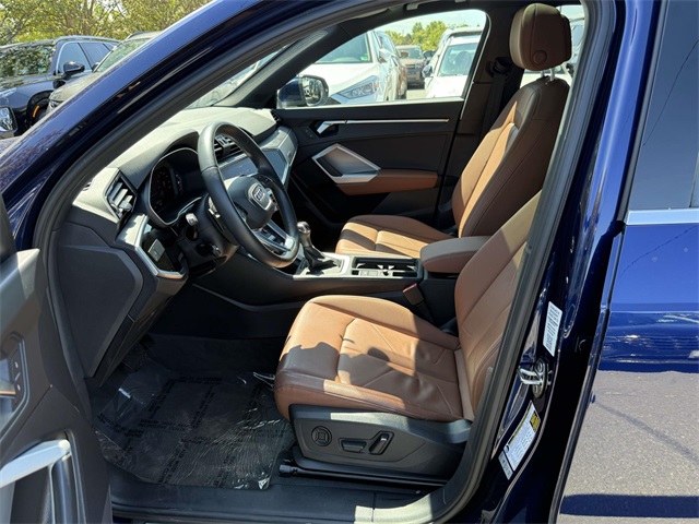 2022 Audi Q3 Premium S line photo 12